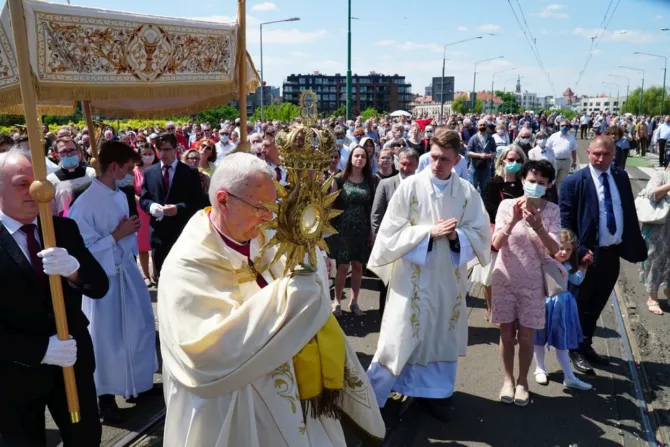 A Corpus Christi procession in Poznań, Poland, June 3, 2021. Credit: Archdiocese of Poznań.